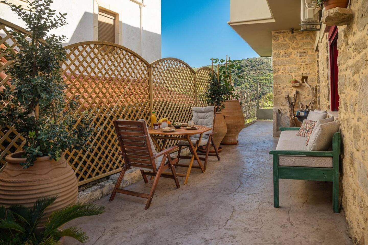 Physis Country House 2 Near Matala Beach & Faistos Kouses Εξωτερικό φωτογραφία